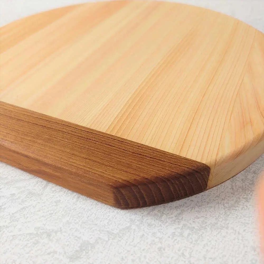【反り止め付き】紀州ひのきの丸型まな板(27cm) 自立型　日田市 / 木の蔵 仙遊 カッティングボード 木製 包丁に優しい[ARFK007]