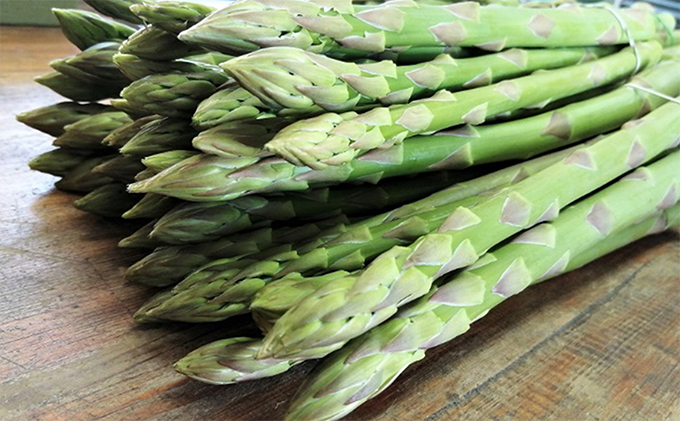砂川さんの特選 アスパラ 1kg 2Lサイズ【さぬきのめざめ】 アスパラガス 冷蔵便 野菜 甘い 美味しい グリーンアスパラ 1万円 10000円 肉厚 野菜セット 新鮮 旬 とれたて お取り寄せ 小分け BBQ 自宅用 家庭用 