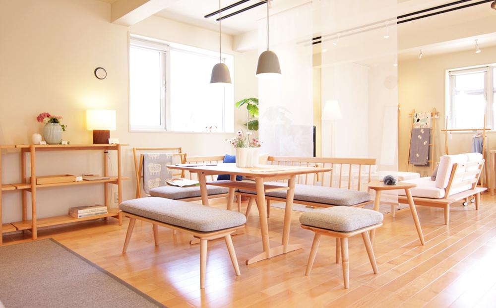 【ギフト用】旭川家具　コサイン　キャンドルホルダーBELLOWS　メープル_03986