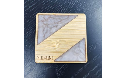 
レジンコースター4枚セット（茶白パール）
