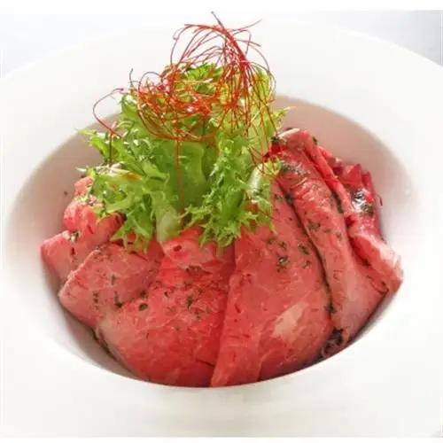 熊本和牛あか牛ローストビーフ200gセット(ローストビーフ200g、ソース20g)(益城町)【配送不可地域：離島】【1527203】