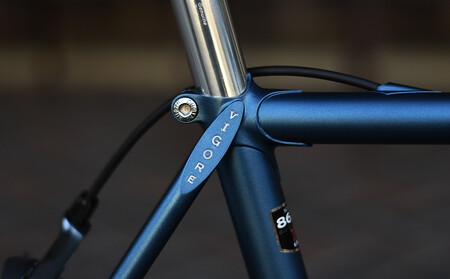 【VIGORE】ラグ付きハンドメイドロードバイク「70next」mechanical｜京都 自転車 人気ブランド ロードバイク 自転車