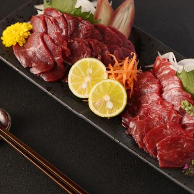 ふるさと納税 菊池市 【馬刺し】熊本直送　ブロック　赤身500g・ユッケ500g　計1kg(菊池市) |  | 01