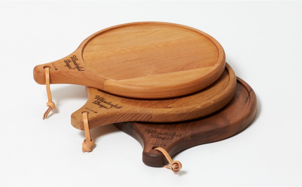 
                  木製プレート ピザプレート バルーンカッティングボード【2色セット】
                