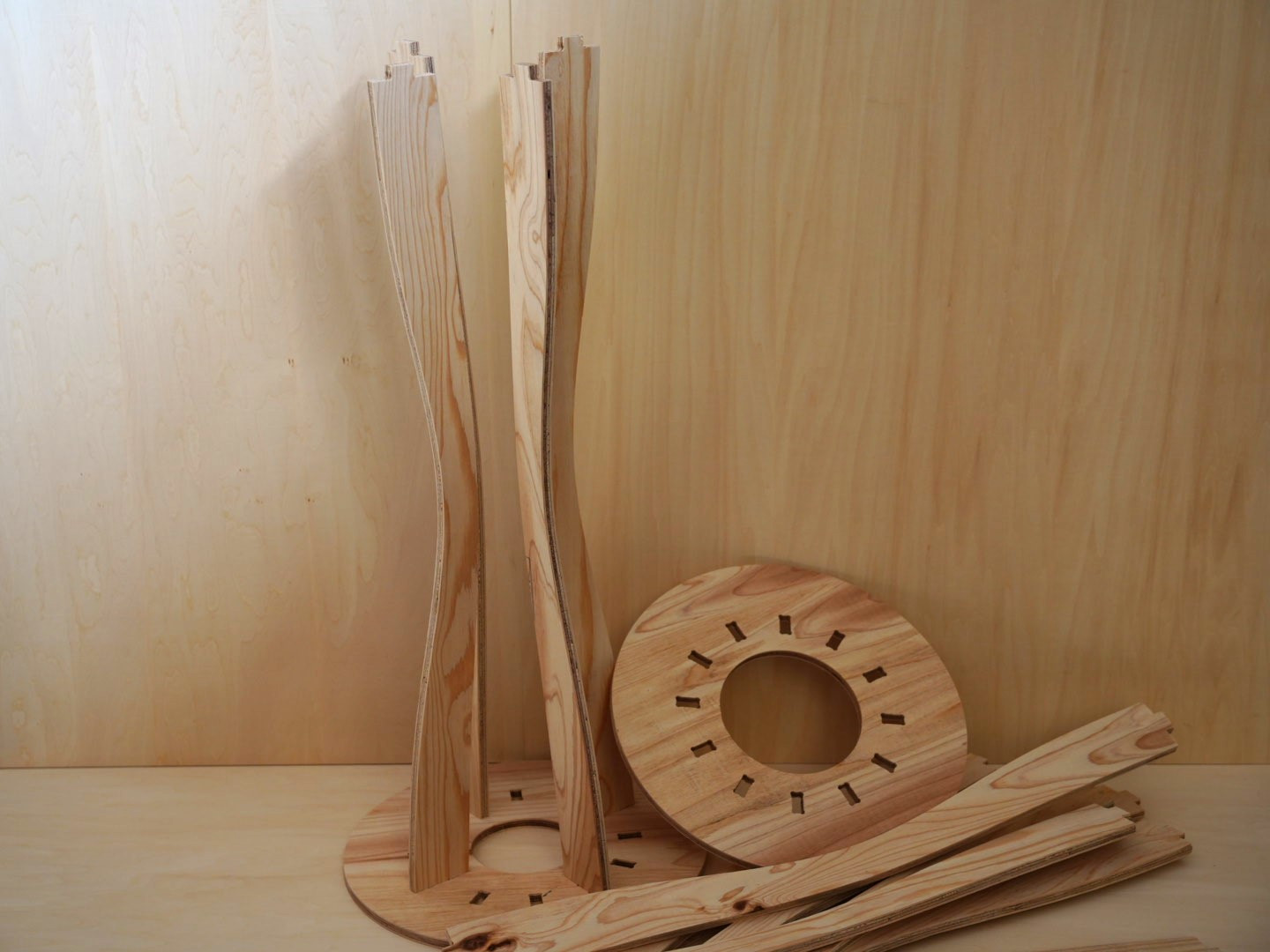 木製灰皿スタンド 木鼓（もっこ）　【2111】