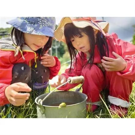 「森のようちえん親子留学」チケット(大人1人・子ども1人)【1695320】
