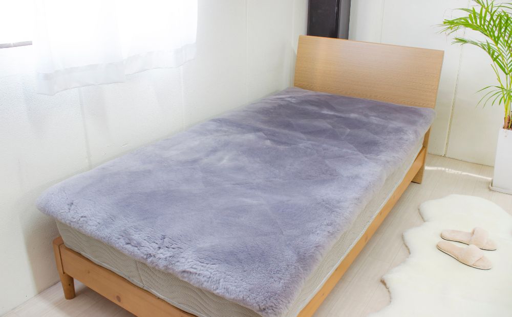 奈良 (株)マスダ製 純日本製 ムートン シングル シーツ／ 寝具 羊毛皮 羊毛 スプリングラム 100％使用 天然素材 オールシーズン 通年 贈り物 プレゼント 誕生日 記念日 株式会社マスダ 奈良