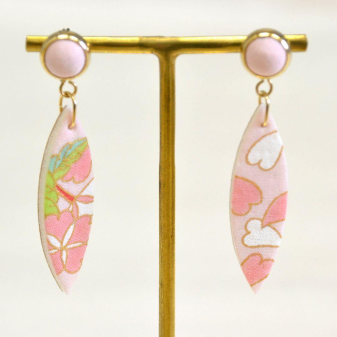 【ふるさと納税】【染工房正茂】手描友禅 ピアス・イヤリング（ファブリックアクセサリー）《桜》