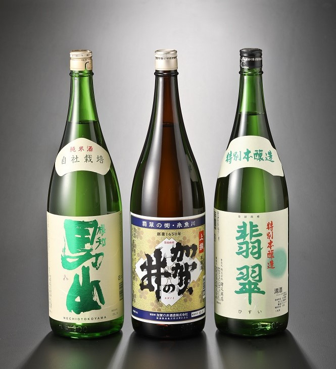 
                  3蔵飲み比べセット（1800ml×3本）根知男山 加賀の井 翡翠 日本酒 地酒 新潟 糸魚川 一升瓶 ギフト
                
