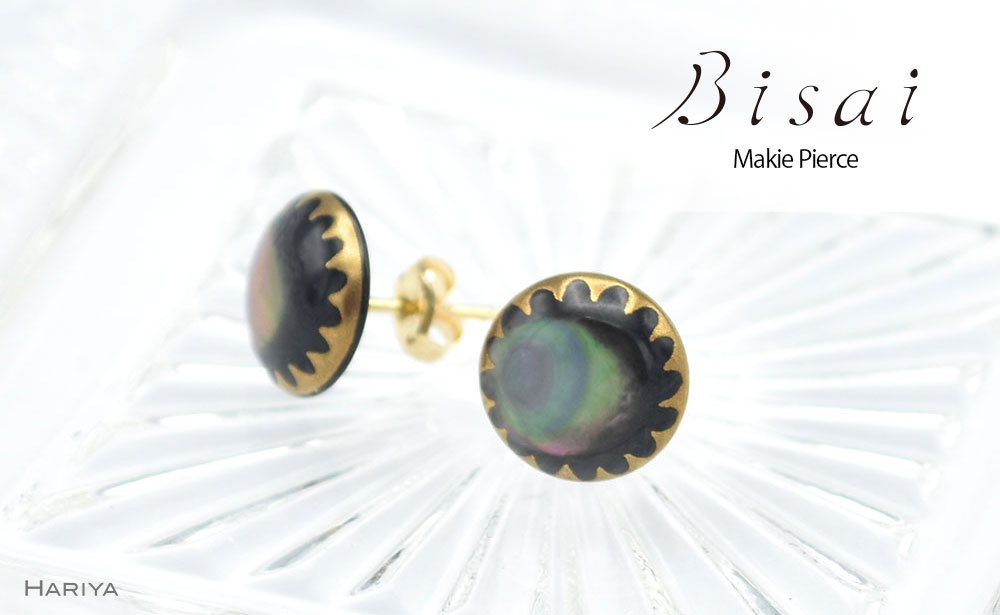 【ギフトにもおすすめ】ピアス Frame (2・黒) F6P-0844