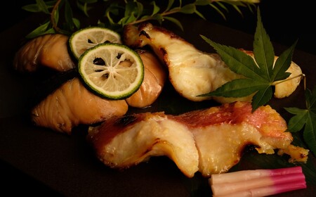 房州の地魚　金目鯛の漬け　食べ比べセット（灘漬100g・西京漬100g） mi0045-0008