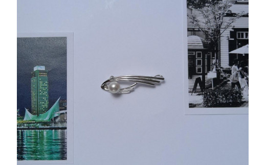 
特選　アコヤ真珠ブローチ　　
