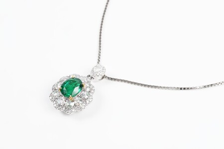 【ふるなび限定】【一点もの】エメラルド（1.98ct）ダイヤモンドホワイトゴールドペンダント　R116　K06139-H　FN-Limited-SP