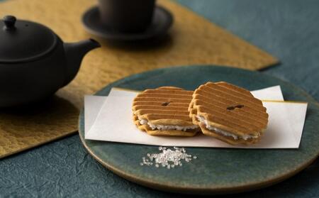 【高島屋選定品】【鼓月】プレミアム千寿せんべい60枚入［ 京都 老舗 和菓子 千寿せんべい 有名店 和菓子 人気 おすすめ お菓子 スイーツ プレミアム お取り寄せ 通販 ギフト プレゼント 贈答 ふ