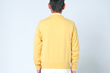 日本製 カシミヤ100% クルーネック 黄色 Mサイズ[2614]