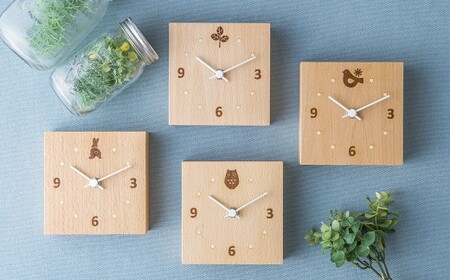木象嵌 置時計 Forest 岩手県 北上市 夢工房 E0308 ナチュラル 北欧風 木製 木工品 うさぎ ことり ふくろう 木の葉 インテリア 贈り物 記念品 お祝い プレゼント ギフト 小物 置物 時計 工芸品 夢工房