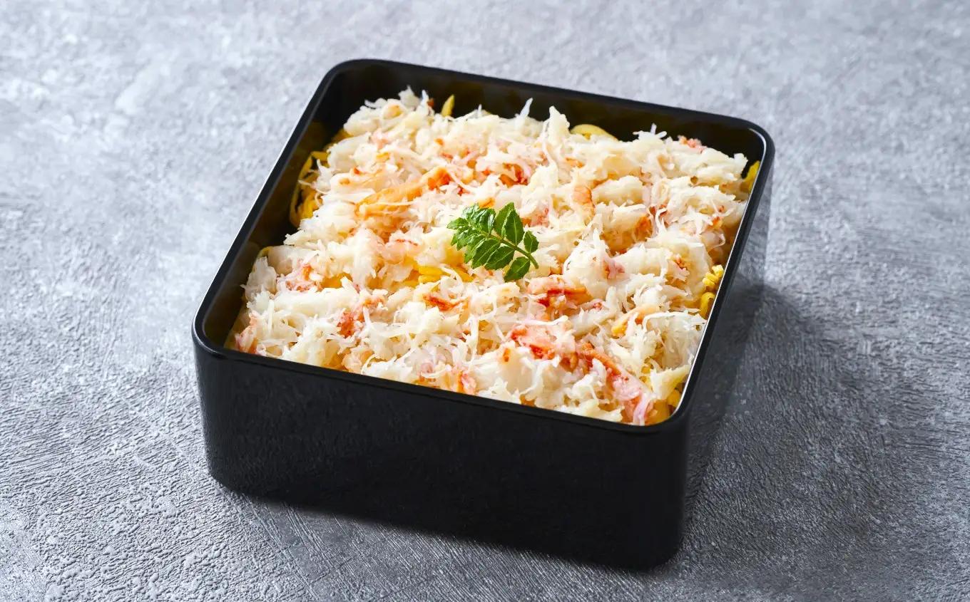 本ズワイガニフレーク 1kg(200g×5パック) 【お手軽】 料理 寿司 冷凍 ｽﾞﾜｲｶﾞﾆｽﾞﾜｲｶﾞﾆｽﾞﾜｲｶﾞﾆ