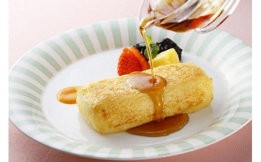 【カフェレストラン　カメリア（ホテルオークラ神戸）】ペアカフェプラン《伝統のフレンチトースト、コーヒーまたは紅茶、お土産付》