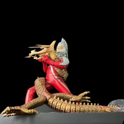 ふるさと納税 高石市 ウルトラマンシリーズ　ウルトラセブンVSナース(オリジナル1点もの)レジンキャスト製塗装済完成品 |  | 03