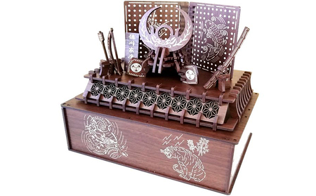 戦国武将兜（全39種より選択）武具・屏風・置台・収納ケース付き《組立完成品》