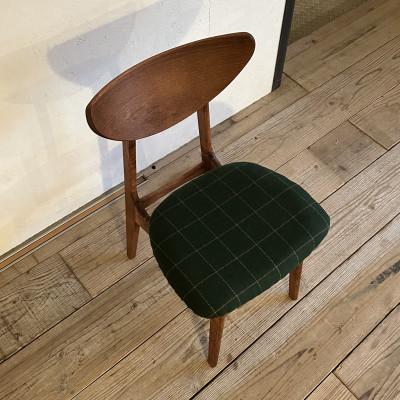 ふるさと納税 富田林市 Karl Dining Chair リボン グリーン ダークブラウンフレーム【SWOF】 |  | 01