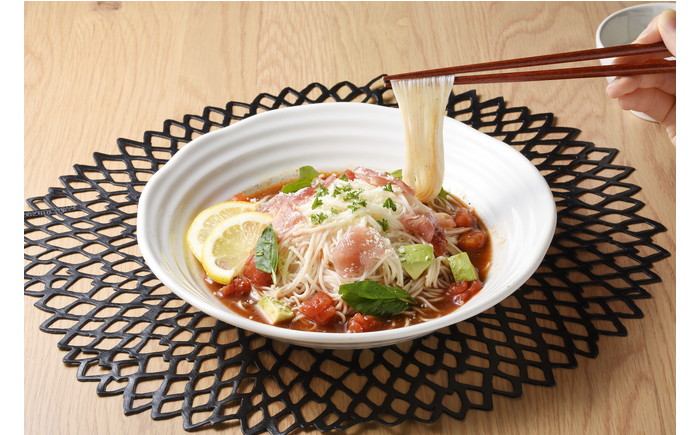 トマトバジルそうめん 2人前 ・万能調味料あごだしスープ 4袋 / そうめん 素麺 乾麺 トマト バジル あごだし/ 南島原市 / ふるせ [SAQ008]