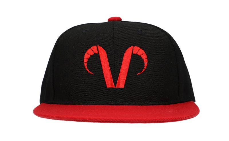 エリース豊島 チームロゴ スナップバックキャップ 帽子 キャップ スポーツ サッカー クラブチーム 豊島区 東京都【ブラック/レッド】