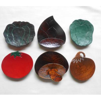 ふるさと納税 伊達市 【漆器】花柄の豆皿 5枚と野菜の柄の豆皿 6枚　計11枚セット(各直径 約8〜11cm) |  | 02