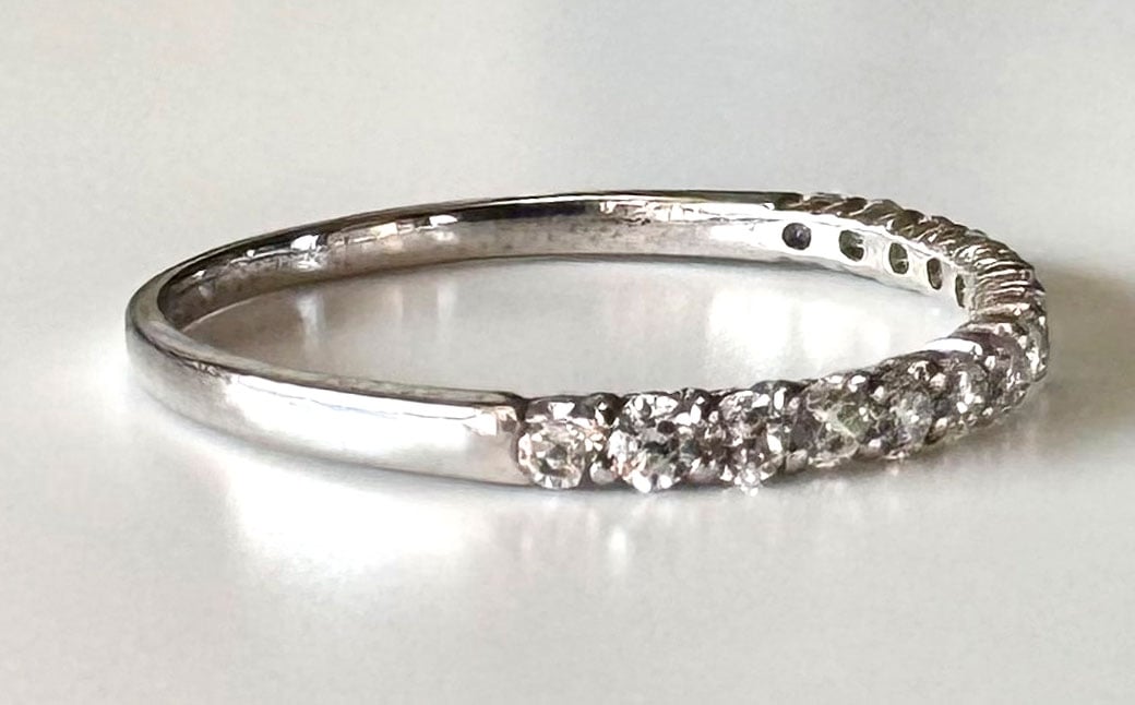 プラチナダイヤモンドリング ハーフエタニティーリング 0.30カラット 【AW-1066/0015】 