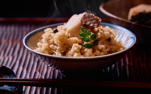 ≪京都四条 緒方≫　明石産天然真鯛と実山椒の炊き込みご飯(2合炊き用)【配送不可地域：離島】【1537150】