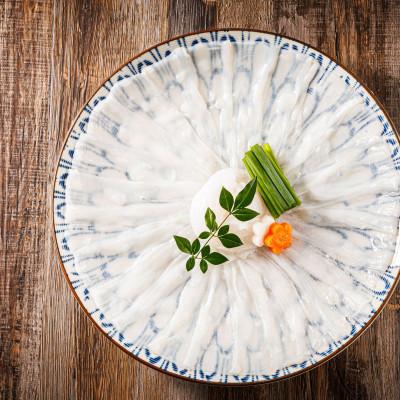 ふるさと納税 釧路町 タコしゃぶ＜北海道釧路町昆布森産 活タコ使用＞ 合計750g |  | 02