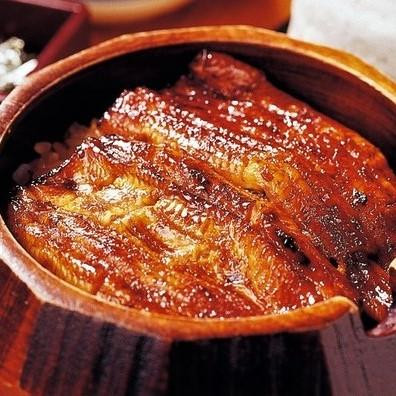 
炭焼関東式うなぎ三昧贅沢食べ比べセット
