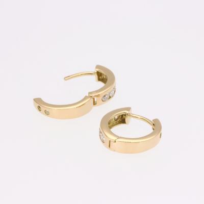 ふるさと納税 甲府市 K18YG　ダイヤモンドフープピアス(0.4ct)　EJ-105 |  | 02