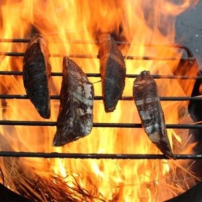 ふるさと納税 四万十市 【5・7・9月の3回】老舗魚屋大将厳選 本格カツオ藁焼きタタキセット『生』約400g約3〜4人前R6 |  | 02