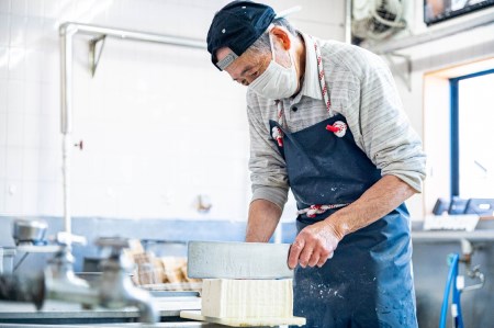 【季多楽】豆腐と揚げ物付き！！伊豆市産大豆で美味しい豆腐作り体験チケット