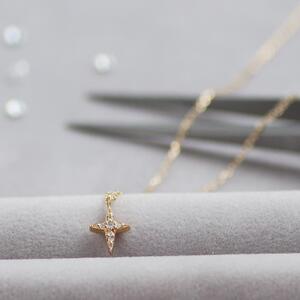 【K10イエローゴールドネックレス】存在感バツグン ダイヤモンド0.033ctの十字星デザイン 長さ40cm KN01008 / 金 ゴールド ダイヤ ジュエリー アクセサリー ギフト プレゼント レ