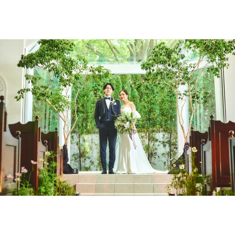 【ふるさと納税】森の中の小さなウェディング | ウェディング 結婚式 結婚 チャペル 静岡市 人気 おすすめ 送料無料