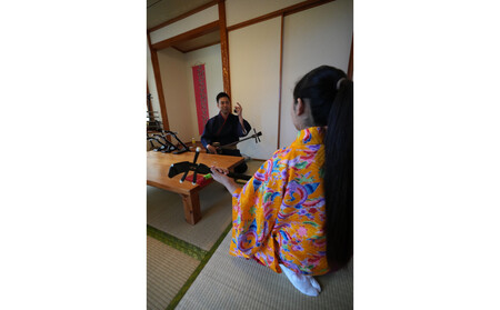 【ふるさと納税】☆沖縄芸能満喫体験☆～沖縄貸衣装体験付き～