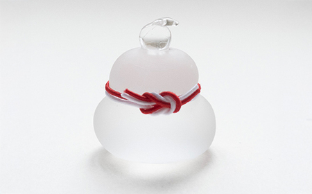 HARIO 鏡もち [HIO-K-F]｜耐熱 ガラス インテリア HARIO ハリオ 職人 繊細 置き物 置物 オブジェ 飾り物 雑貨 きれいめ おしゃれ かわいい 20代 30代 40代 贈答 プレ