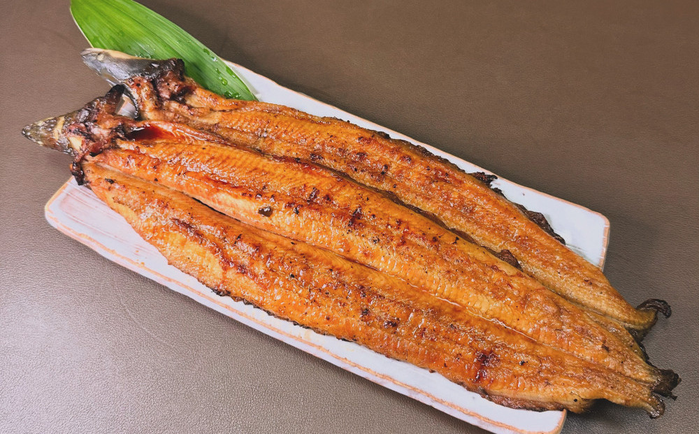 国産うなぎの蒲焼き 2尾（合計350g）