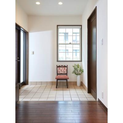 ふるさと納税 神戸市 創業150年老舗洋家具屋の小椅子ポロチェア【Pink tile/High type】 |  | 01