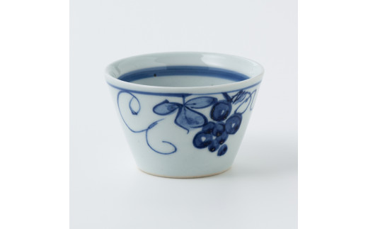 【伊万里焼】伊万里陶苑 ぶどう柄うどん猪口 H720