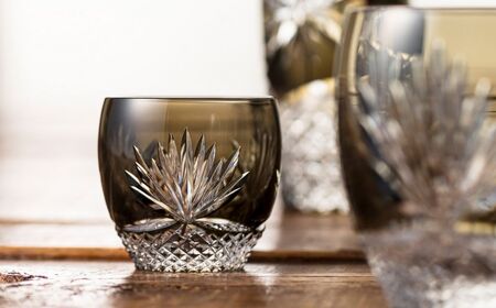 江戸切子 冷酒杯 伝統工芸士作＜ 月下美人＞カガミクリスタル | 江戸切子 グラス 茨城県 龍ケ崎市