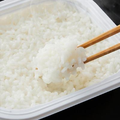 ふるさと納税 小千谷市 ふっくら美味しい魚沼産コシヒカリ雪中貯蔵米パックご飯180g×24個 |  | 02