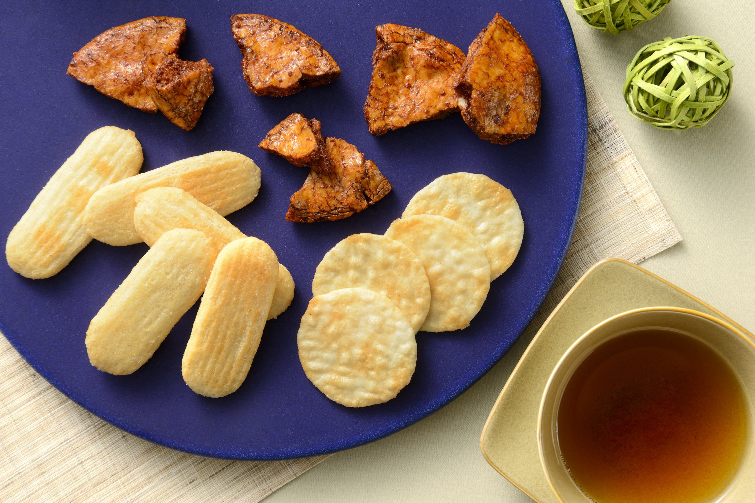 亀田製菓 小袋米菓詰め合わせセット 2A05010