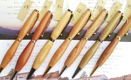 回転木軸ボールペン：日南産こぼくシリーズ　槐（えんじゅ） 槐ｺﾞｰﾙﾄﾞ