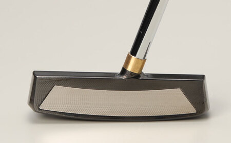 鉄師田部家謹製ゴルフパターTAMAHAGANE（マレット型／センター）