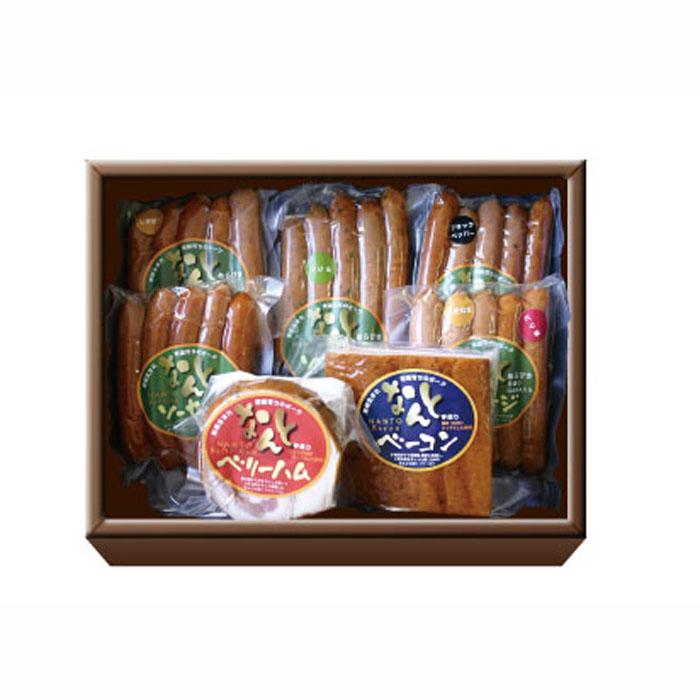 【ふるさと納税】なんと贈り物セットC ソーセージ100g×5種類×1 ベリーハム×1 ベーコン×1 《南砺の逸品》