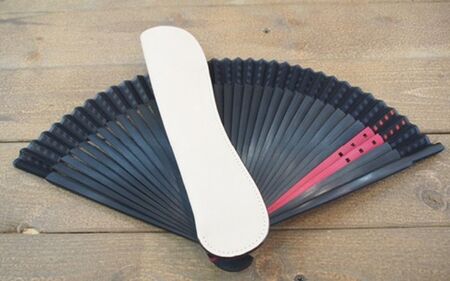 扇子ケース【セルリアンブルー】本革でしっかり収納！大事な扇子を守ります！【lfco0001-3】