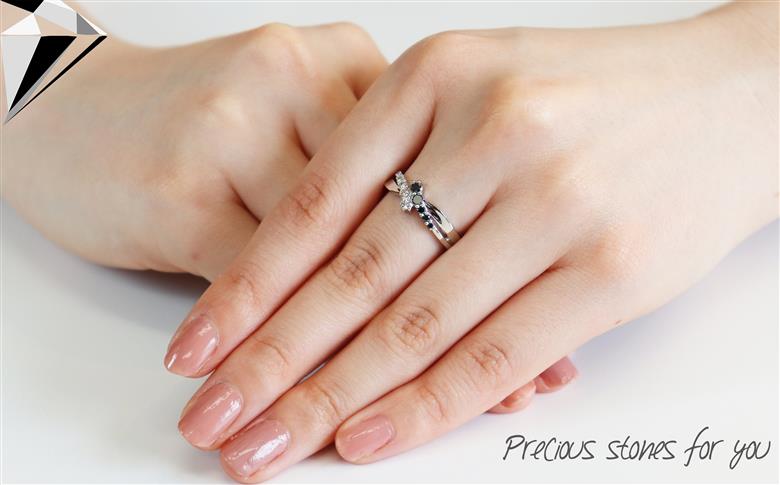 ブラック ダイヤモンドリング プラチナ KT1121　【ジュエリー 指輪】